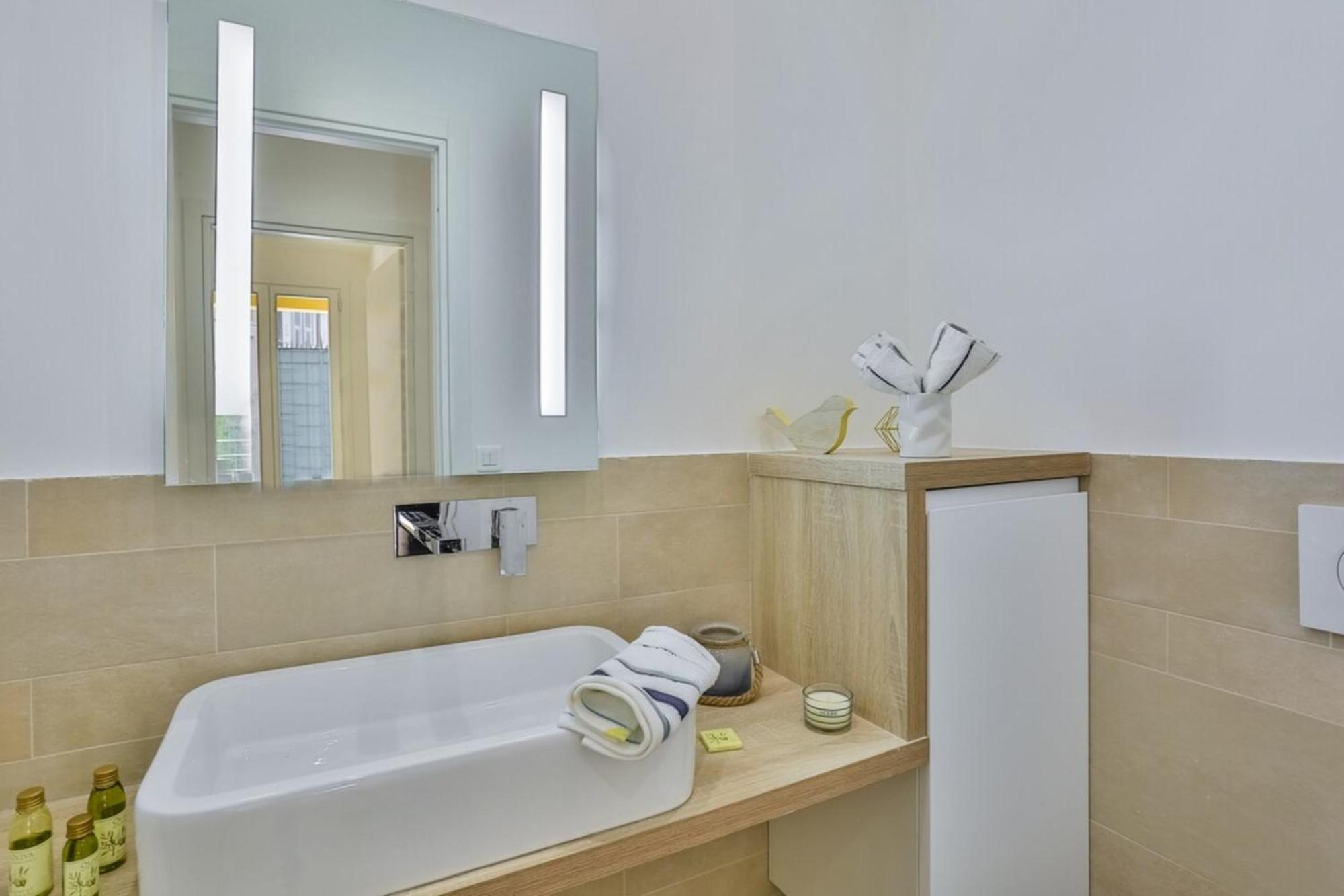 France 82 Tp -1 Min From The Sea - Terrace - Parking Apartment Nice Luaran gambar